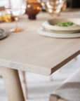 Massivholztisch Nea, sandfarben