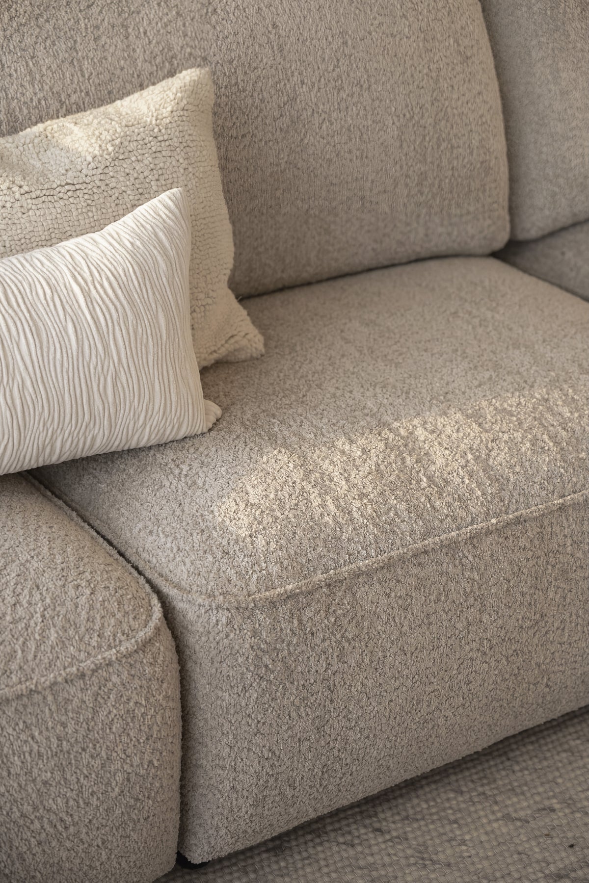 Lounge mit Chaiselongue links Boucle L400cm , beige