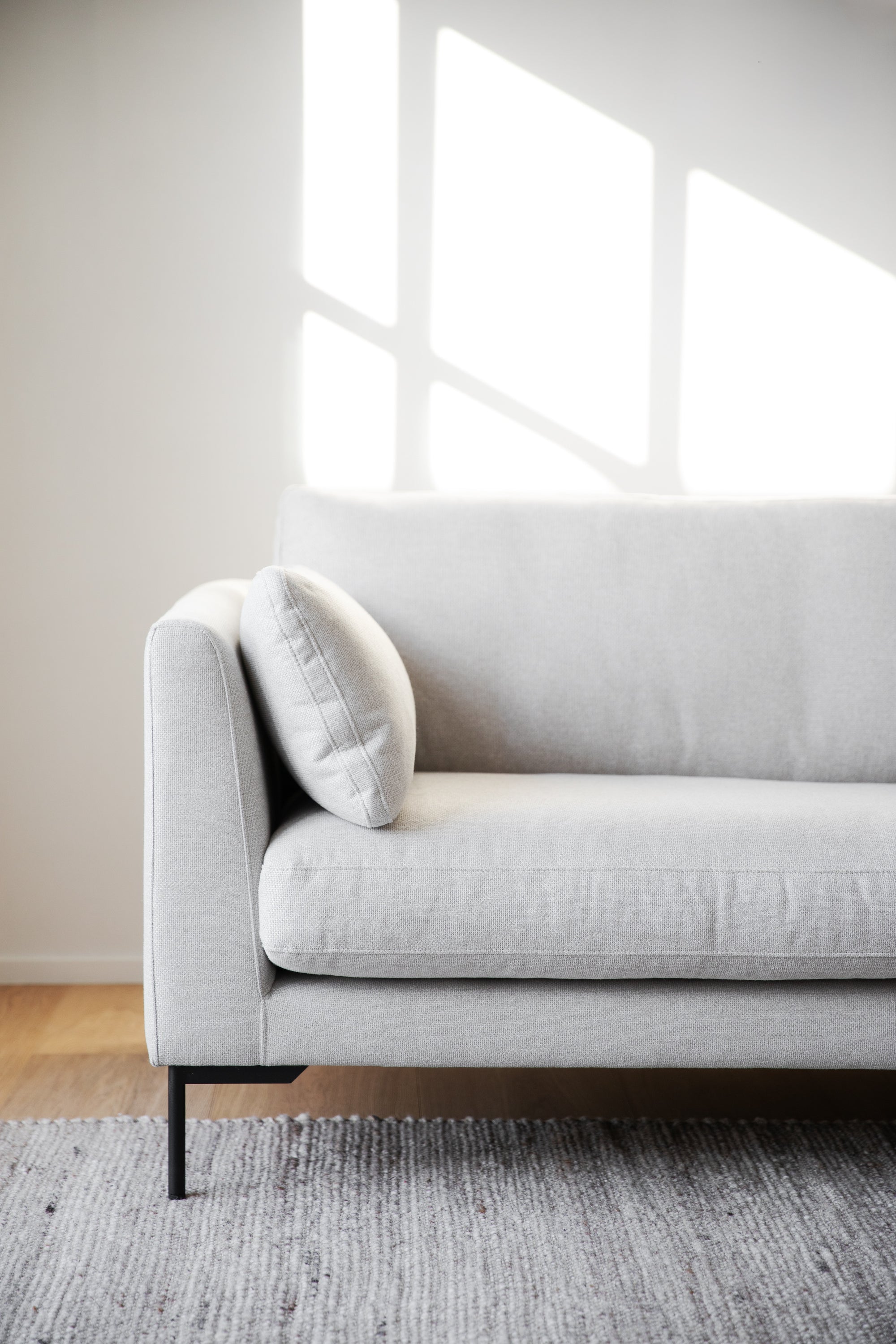 Lounge Sofa Corwin 3-Sitzer, hell-beige