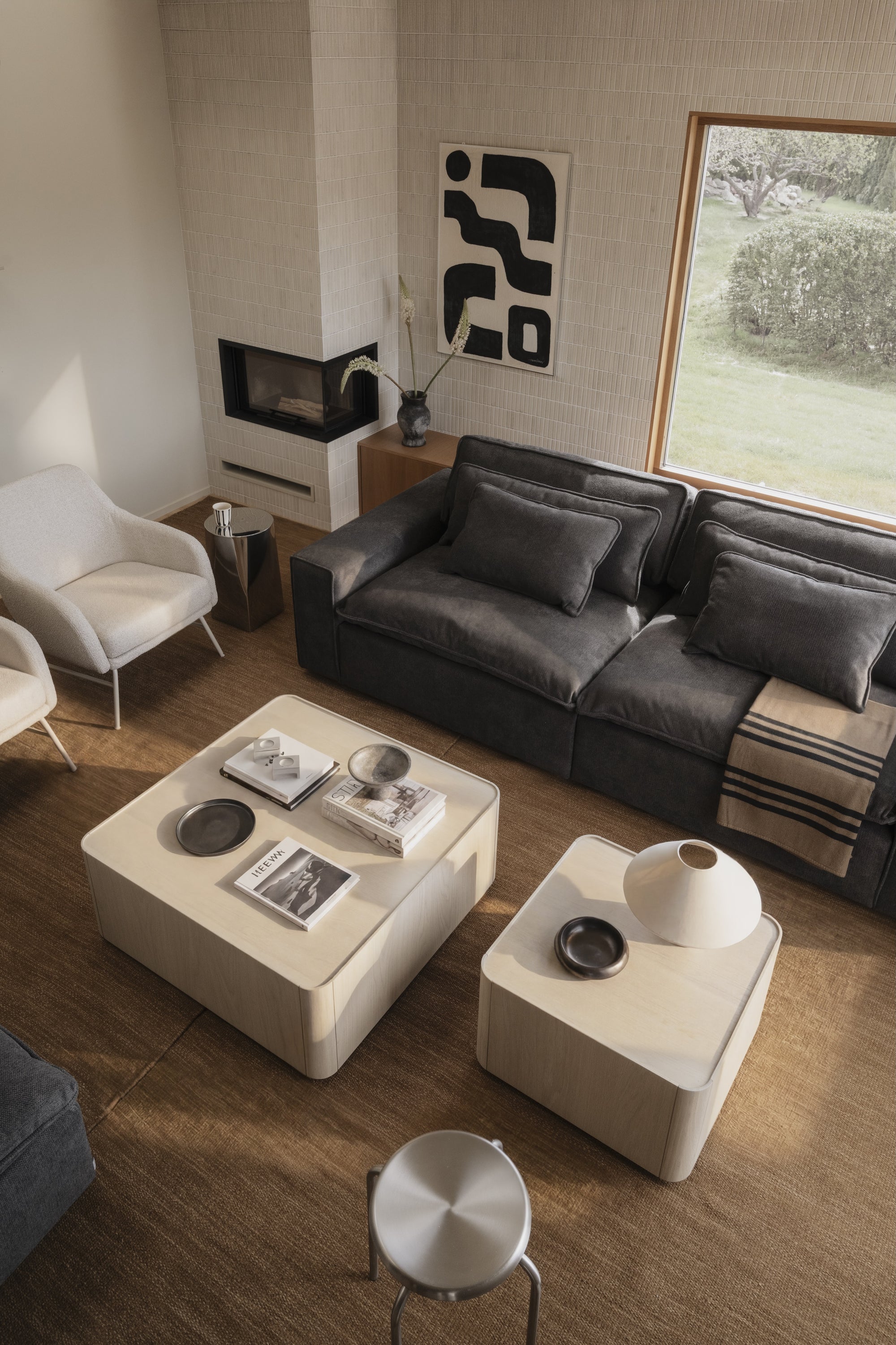 Vorbestellung | Coffeetable 90x90cm, Eiche hell