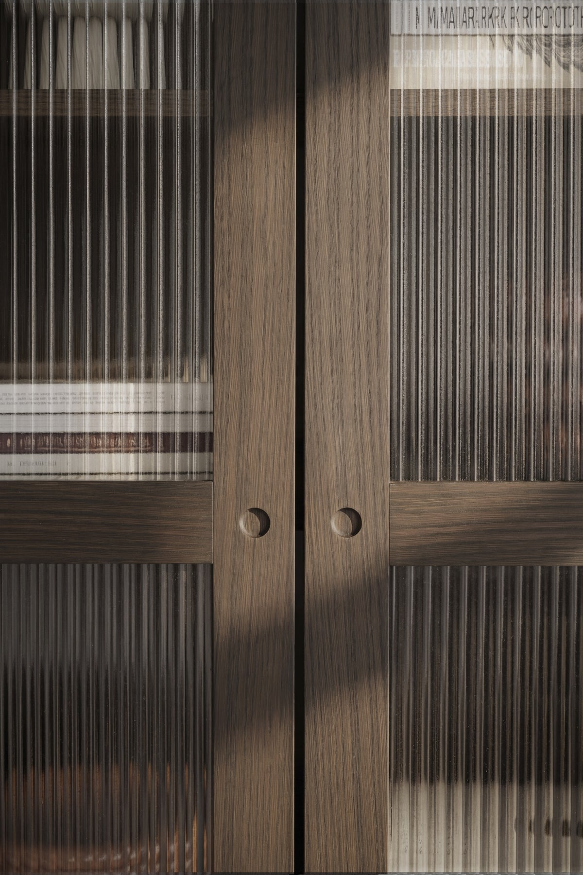 Vitrinenschrank H200cm, braun