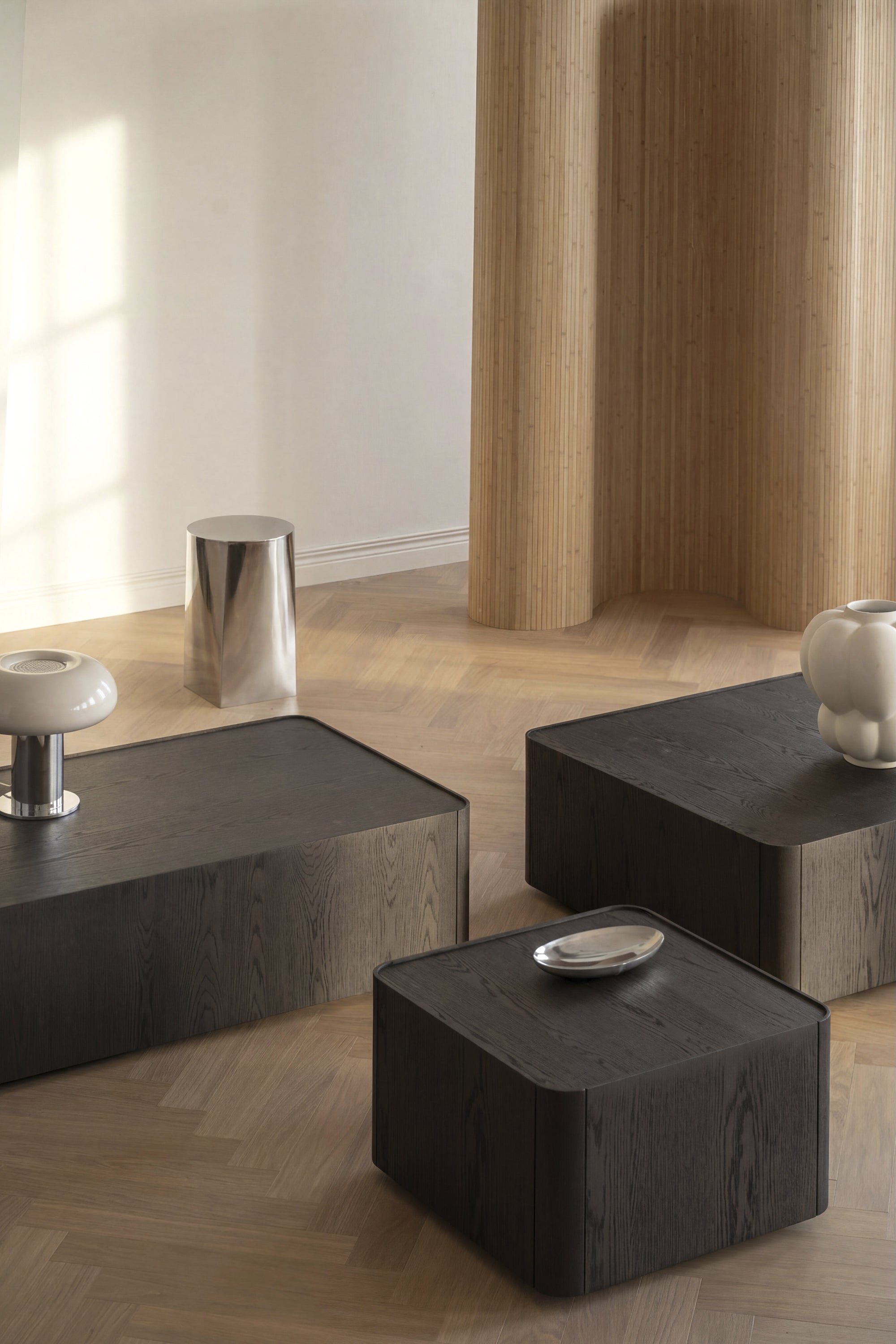 Vorbestellung | Coffeetable 60x60cm, Eiche braun